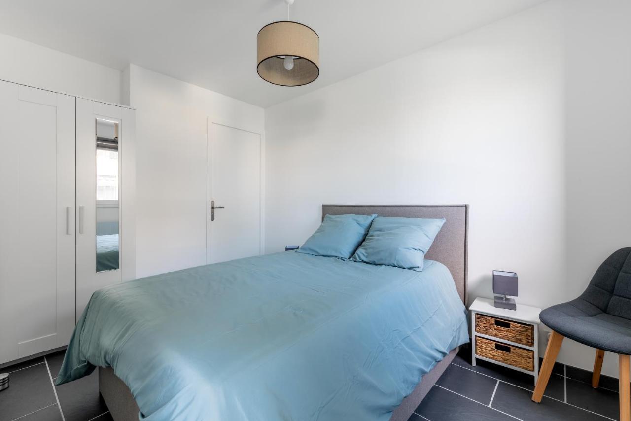 Appt Lumineux - Avec Balcon A 400M De La Plage Courseulles-sur-Mer Eksteriør billede