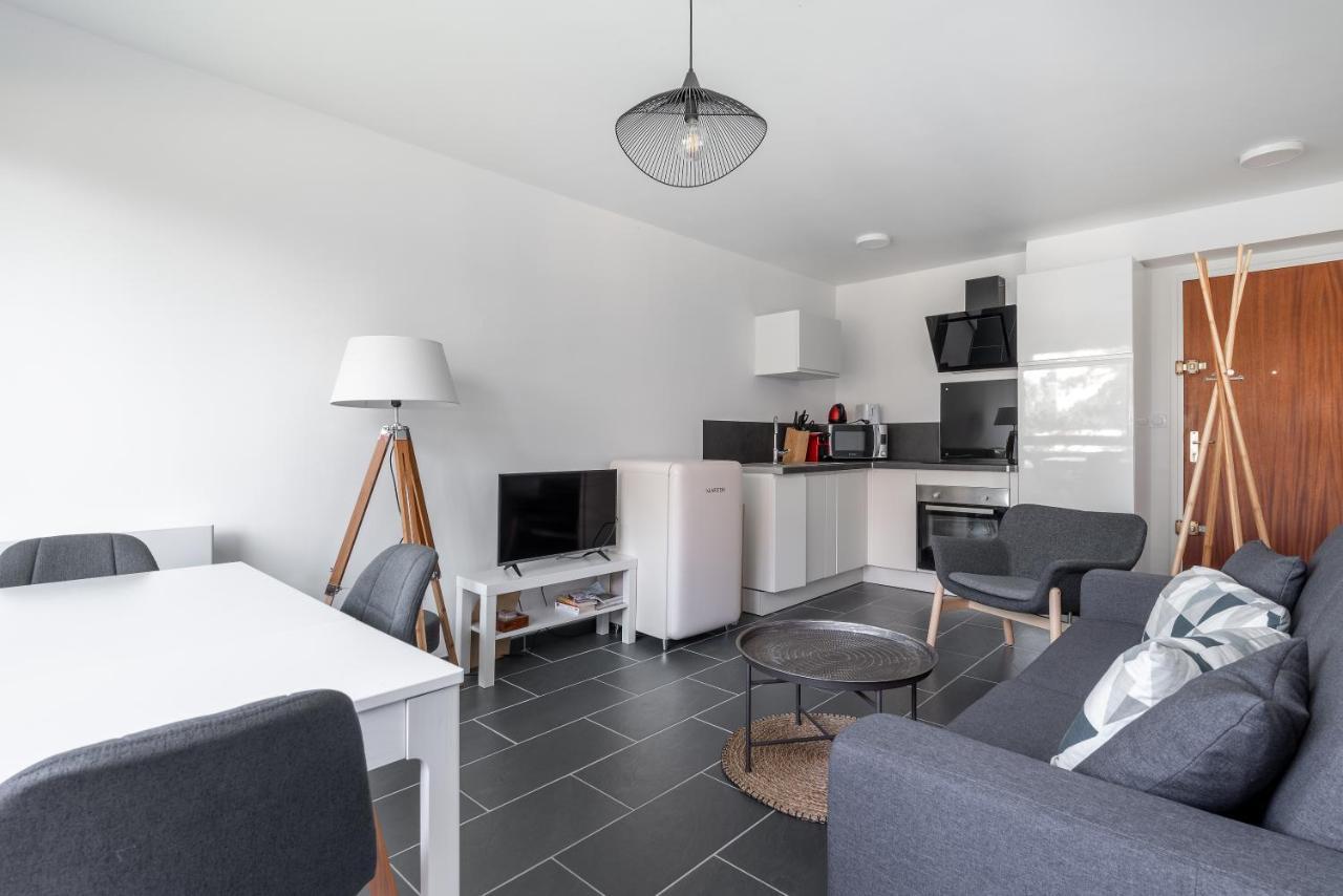 Appt Lumineux - Avec Balcon A 400M De La Plage Courseulles-sur-Mer Eksteriør billede
